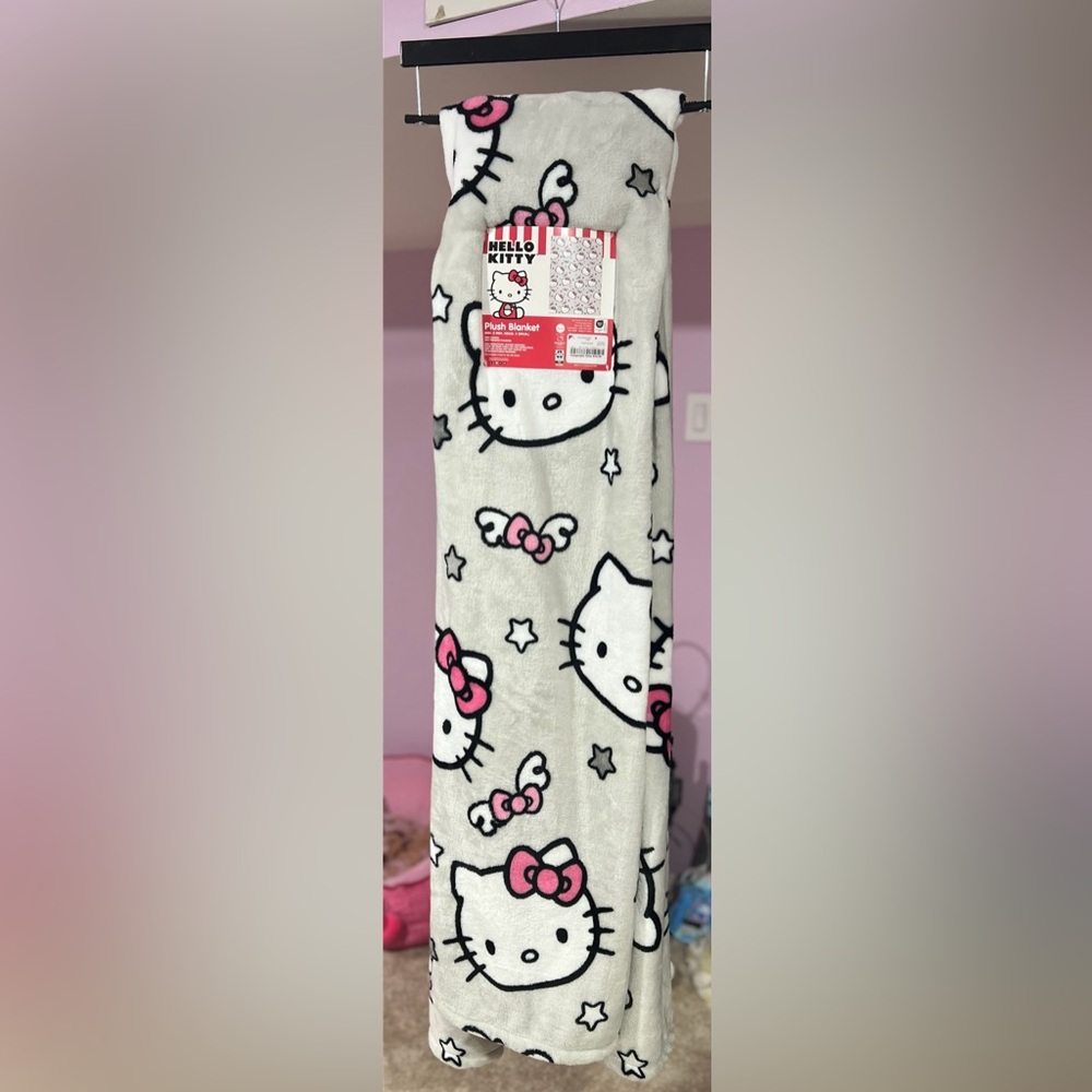 Hello Kitty Gray Angel Bow Blanket Twin Size